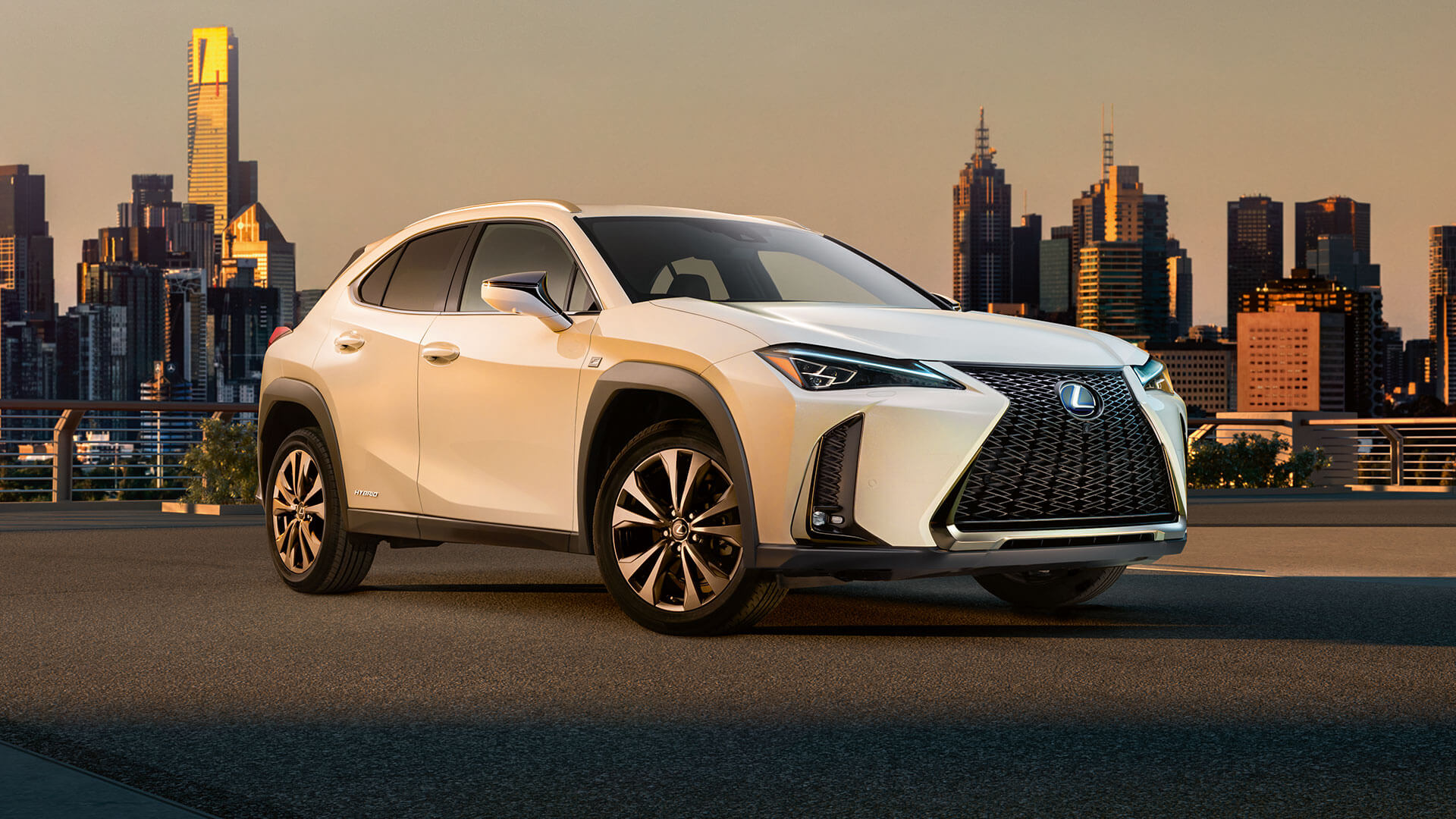 2019 lexus ux hybrid f sport cinemagraph cover