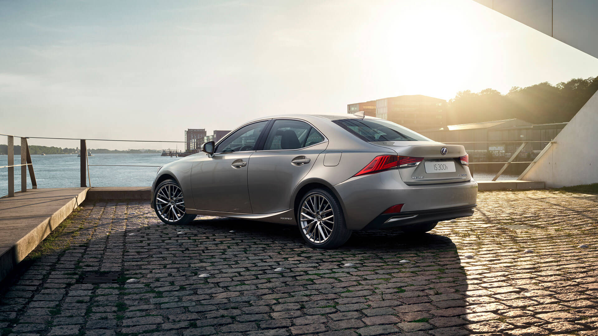 2017 lexus is gallery 009 exterior