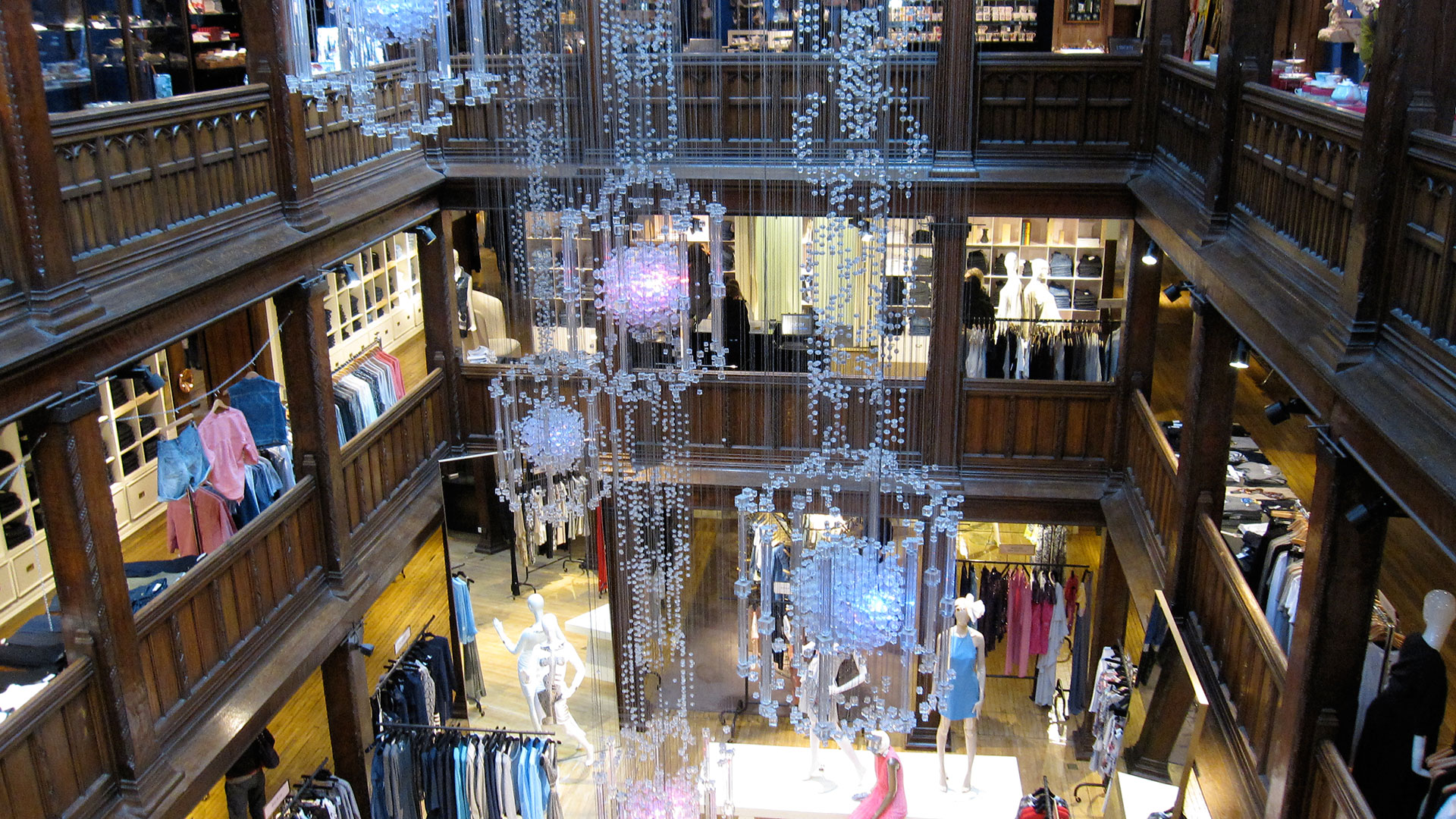 140 aniversario de Liberty London hero asset