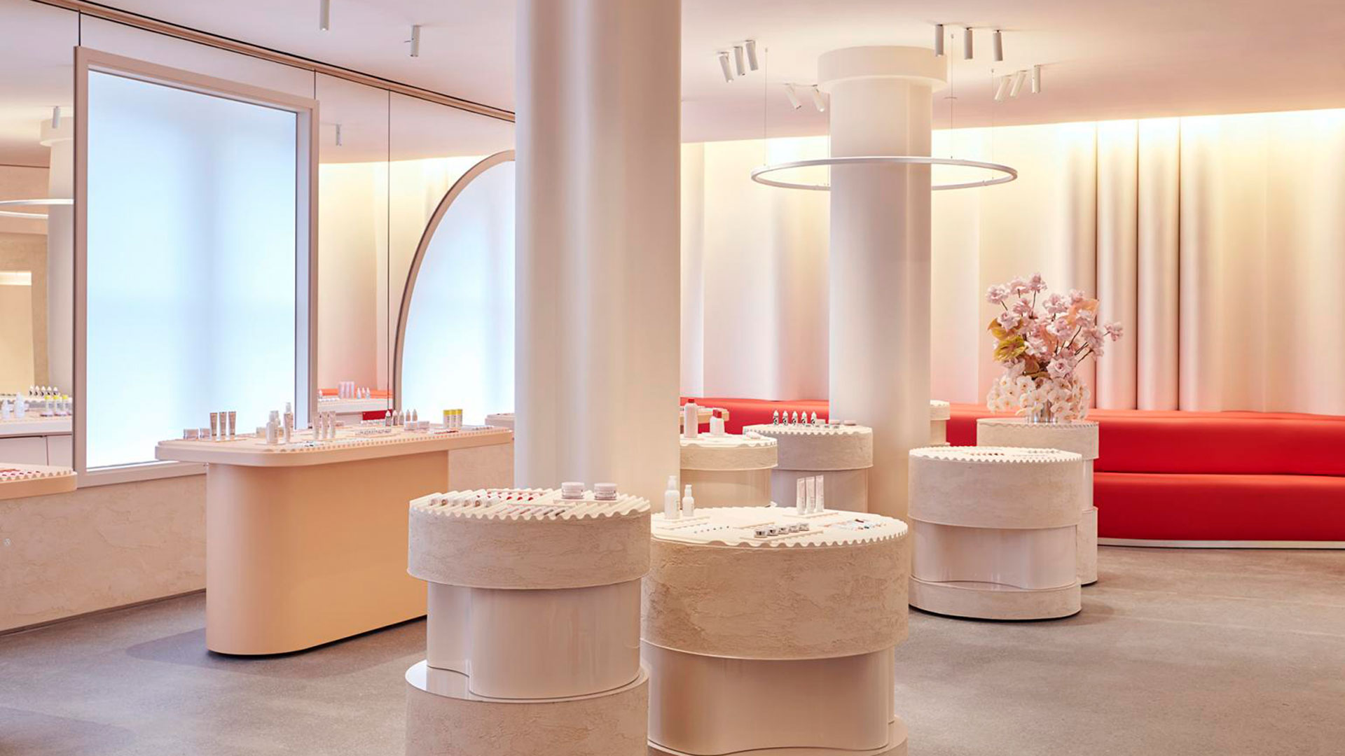 Imagen de la línea de cosméticos Glossier