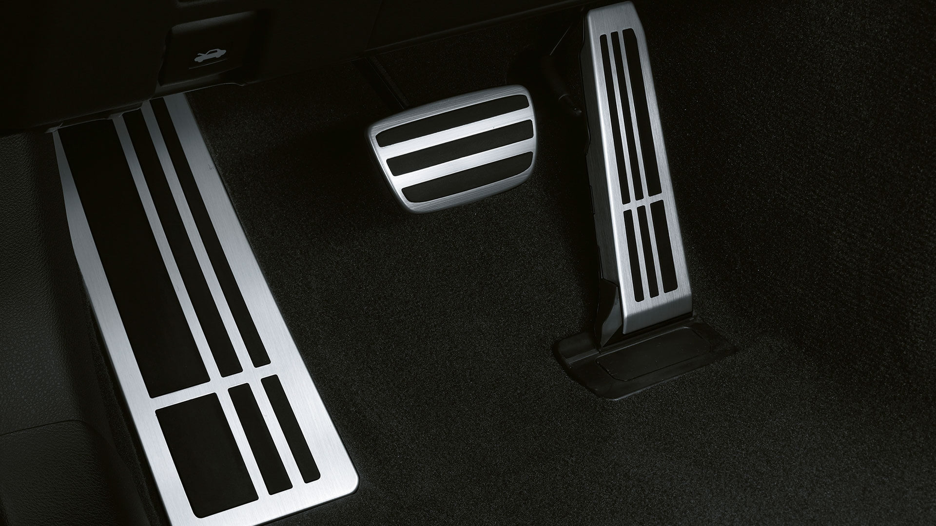2017 lexus gs gallery 004 interior