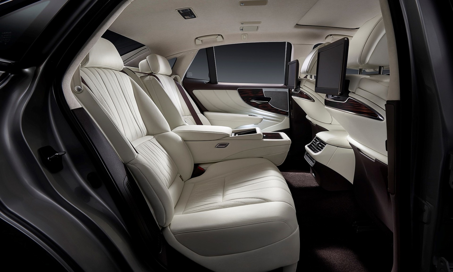 LS Seat Side Rear