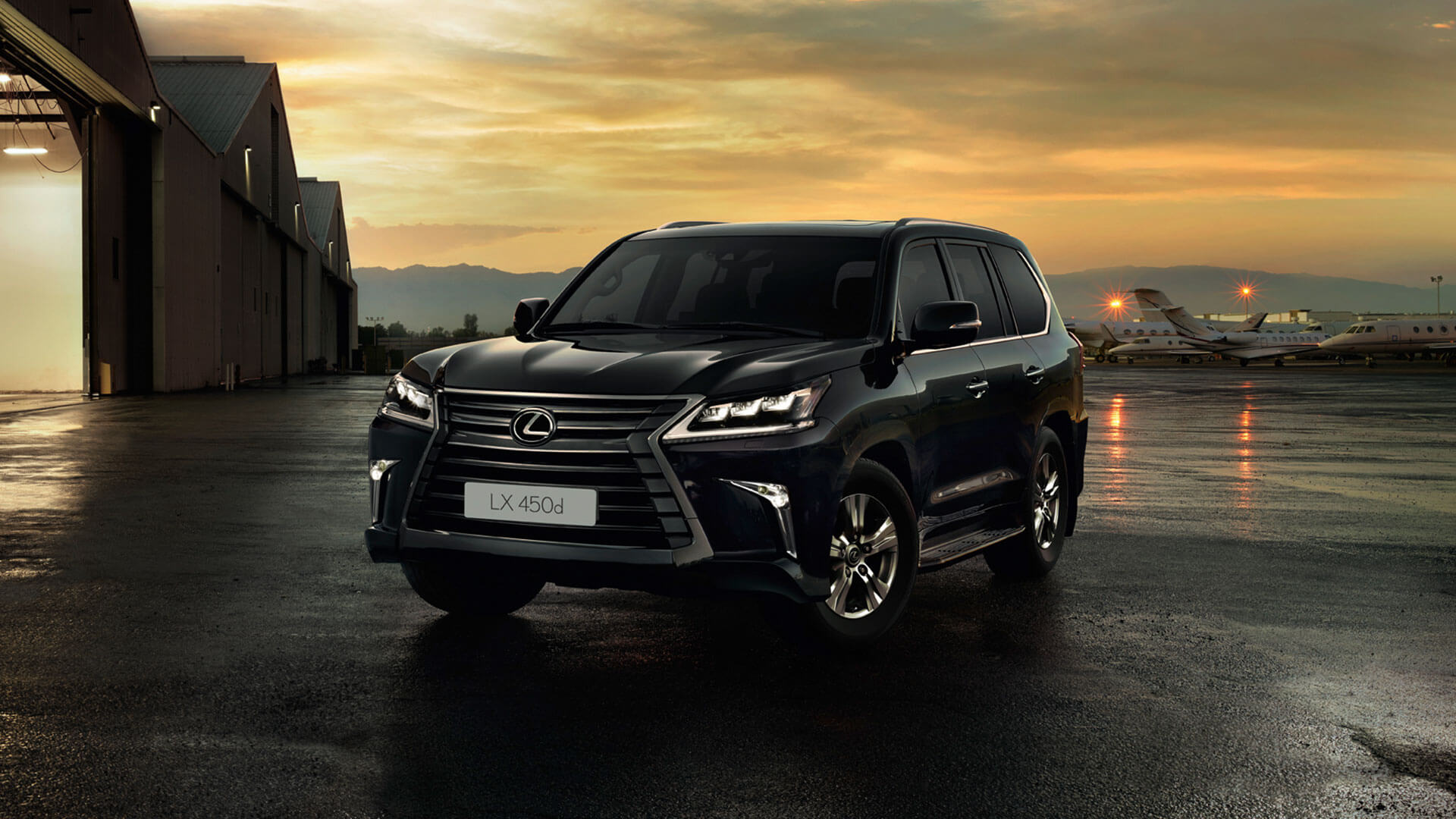 2017 lexus lx gallery 010 exterior
