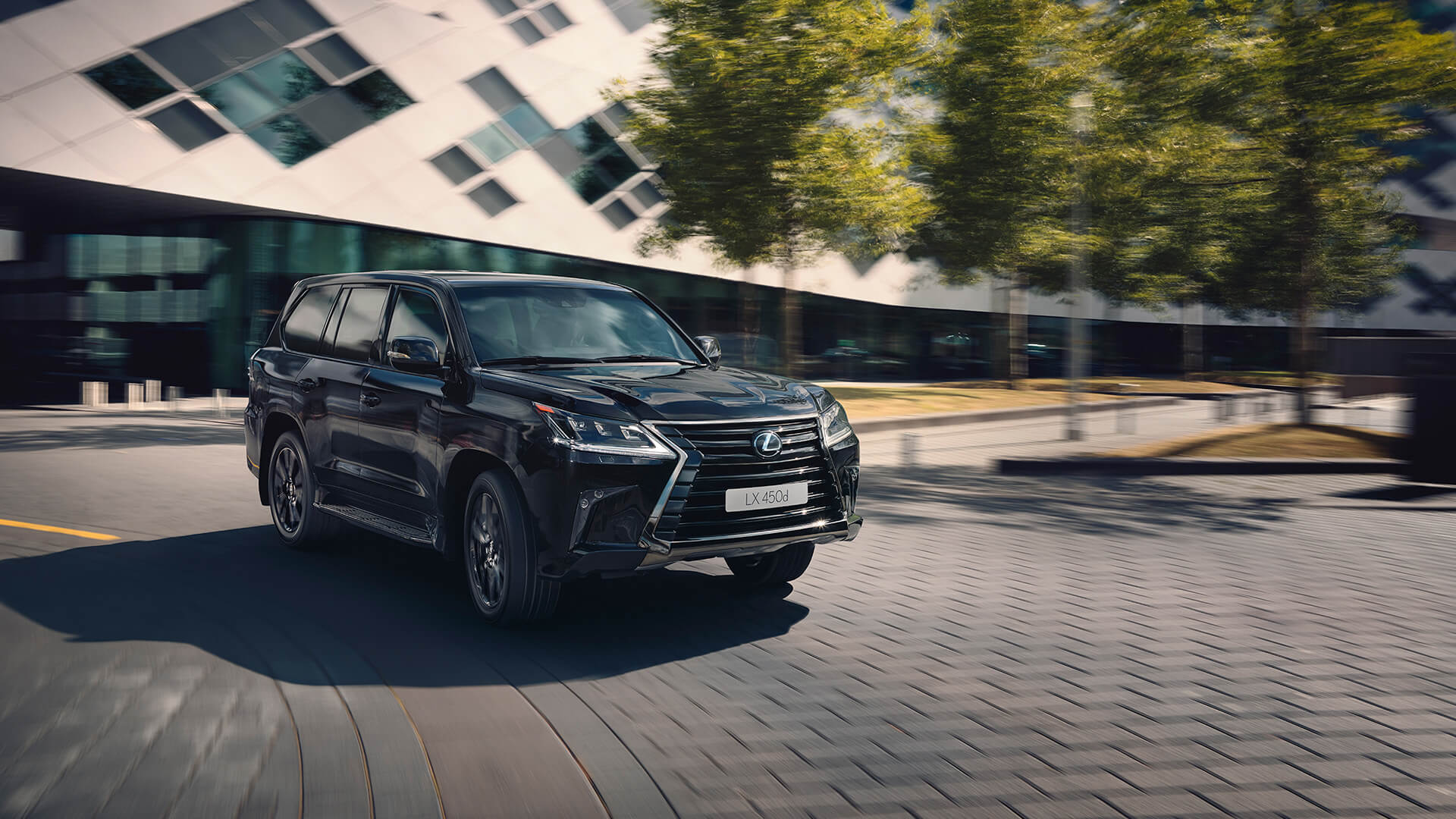 2018 lexus lx black gallery03