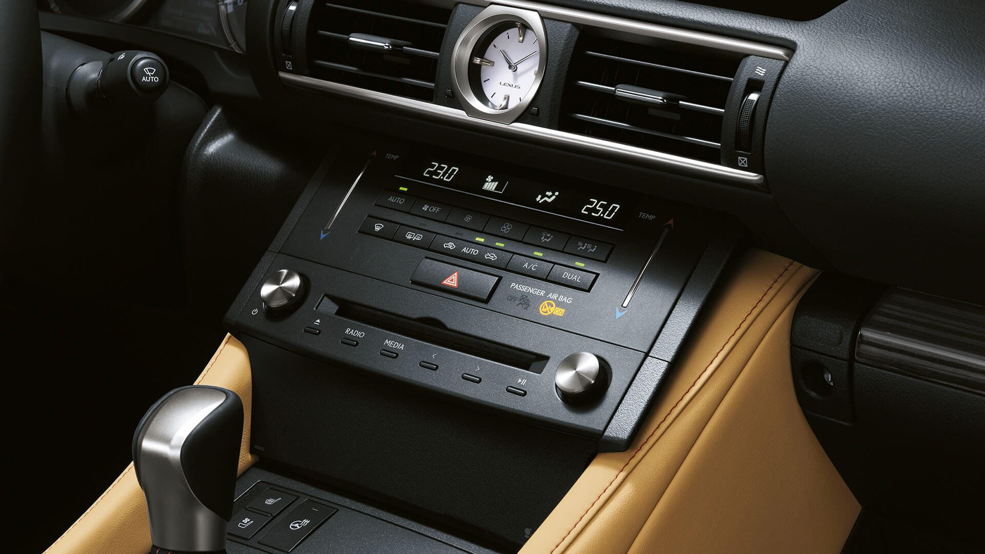 2017 lexus rc gallery 009 interior