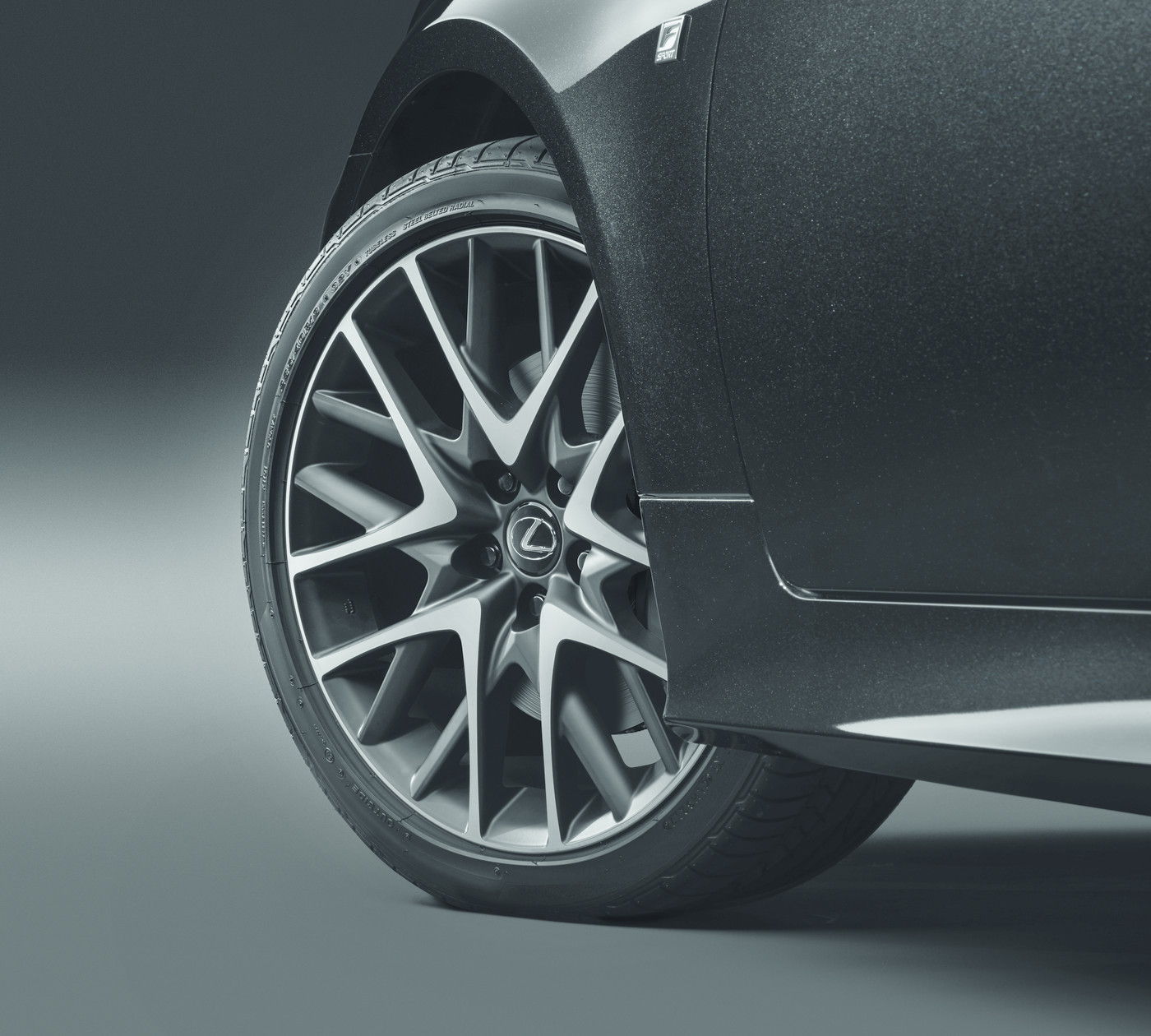 RC black 014 aluminum wheel CMYK
