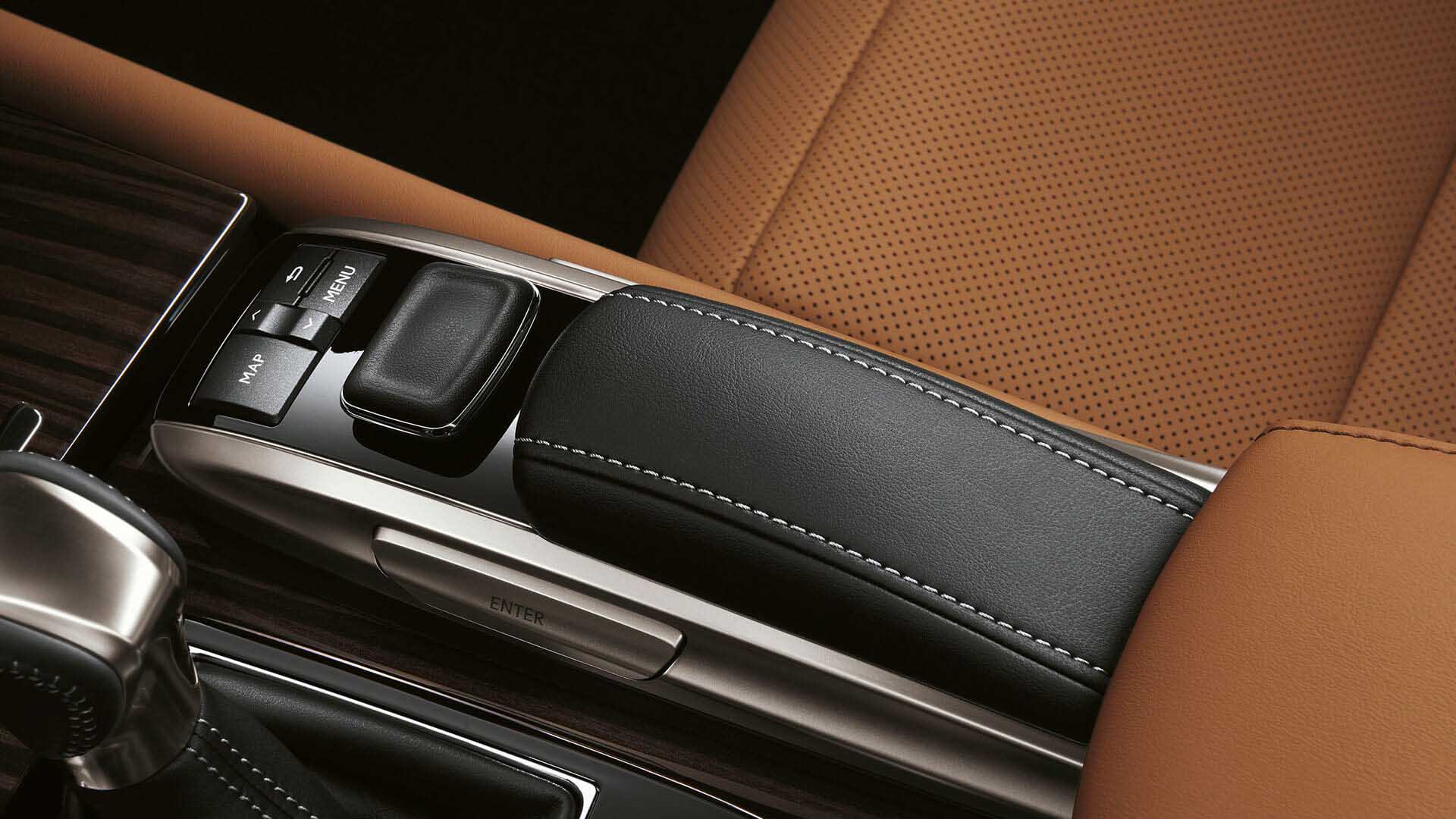 2017 lexus gs gallery 007 interior