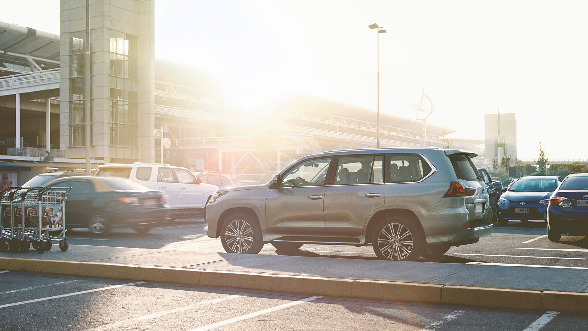 2017 lexus lx 570 my18 gallery 021 lifestyle