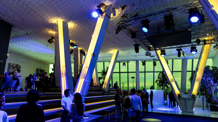 gallery08