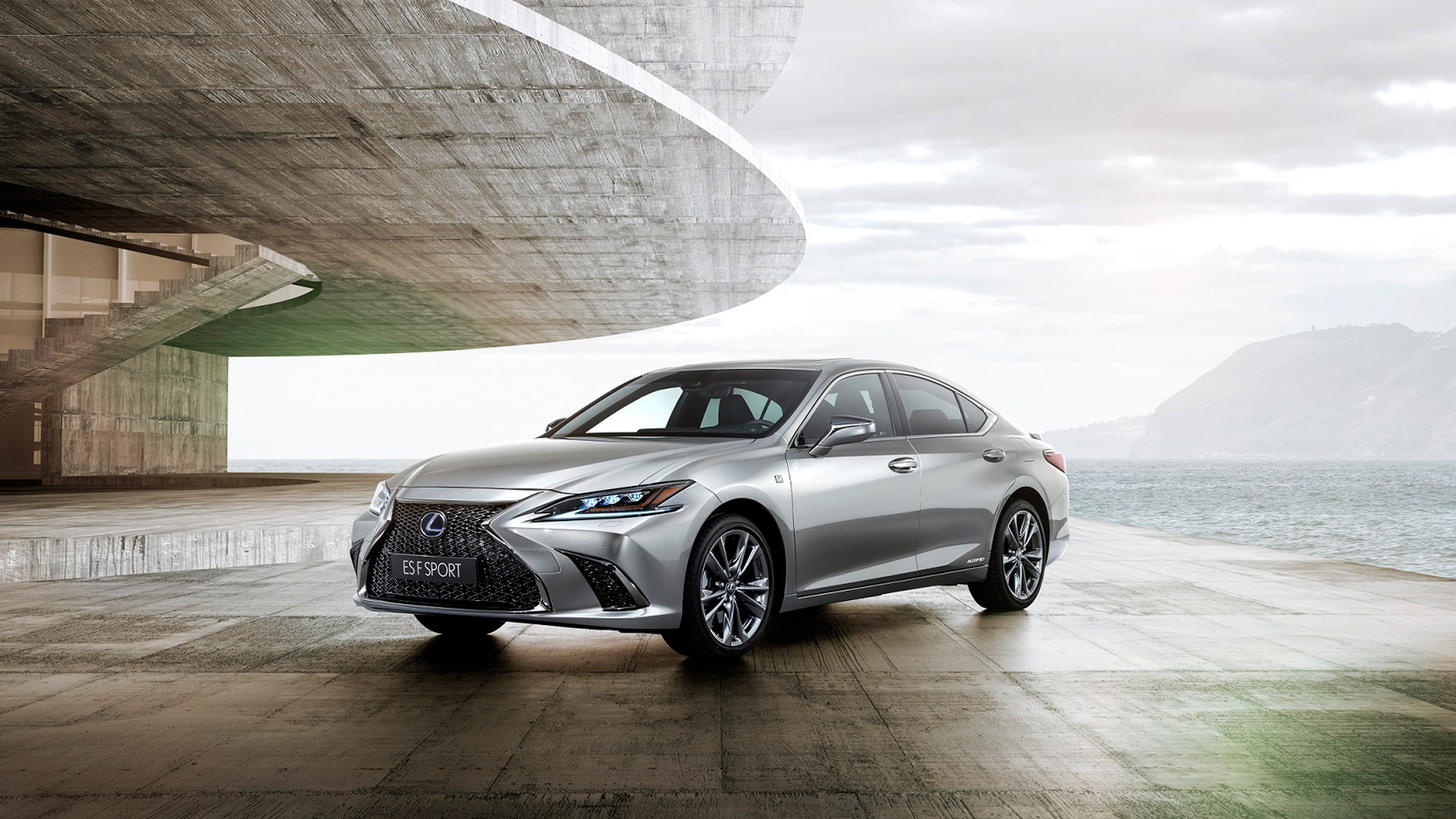 Lexus Es’nin Lüks Kabini Samuray Kılıçlarından İlham Aldı