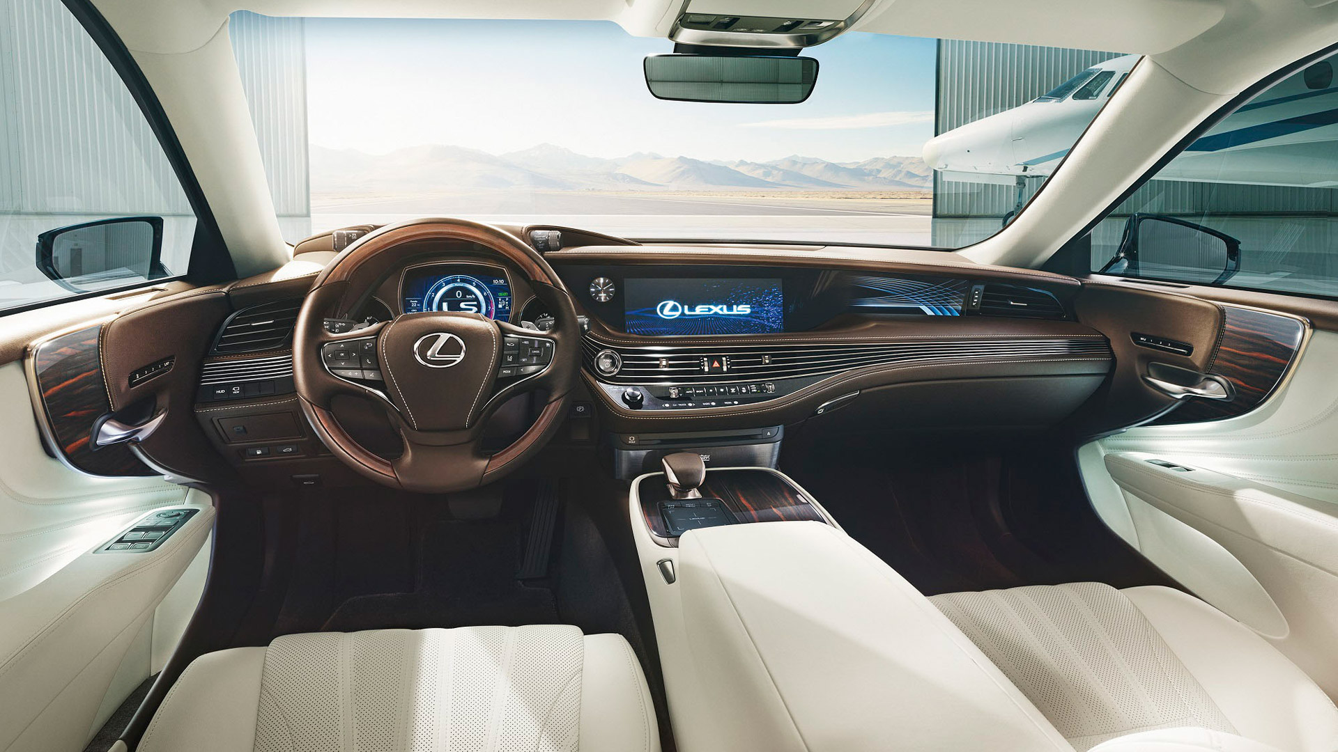 Lexus LS 500h gallery07
