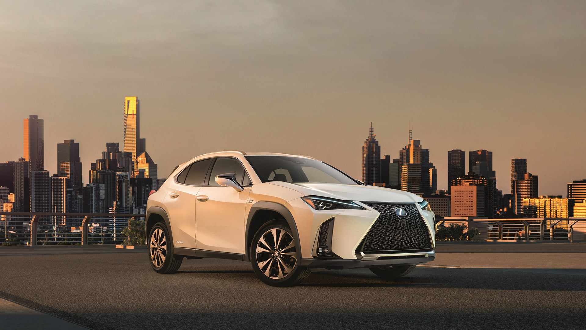 Lexus Paris Otomobil Fuari gallery01