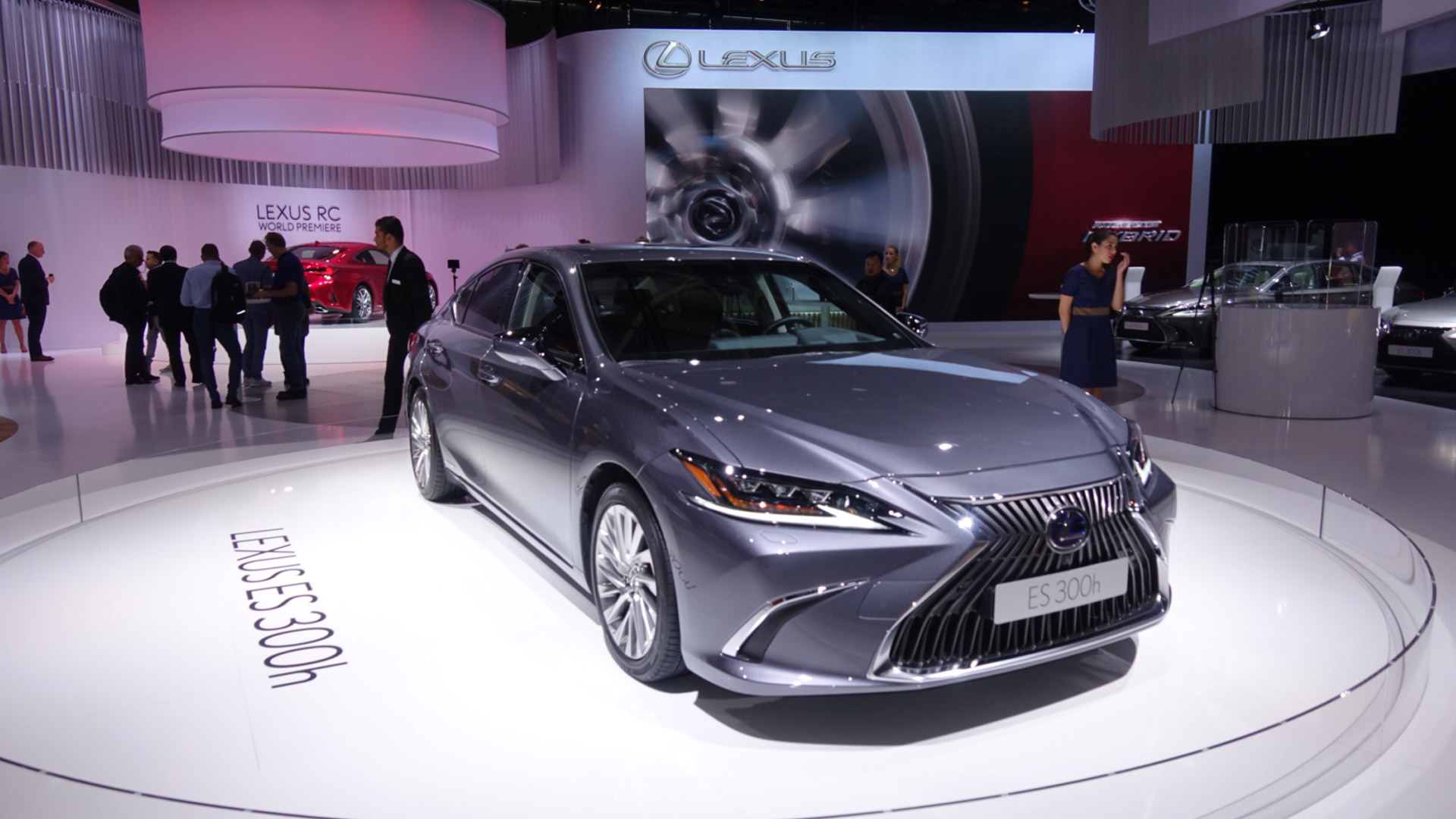 Lexus Paris Otomobil Fuari gallery01